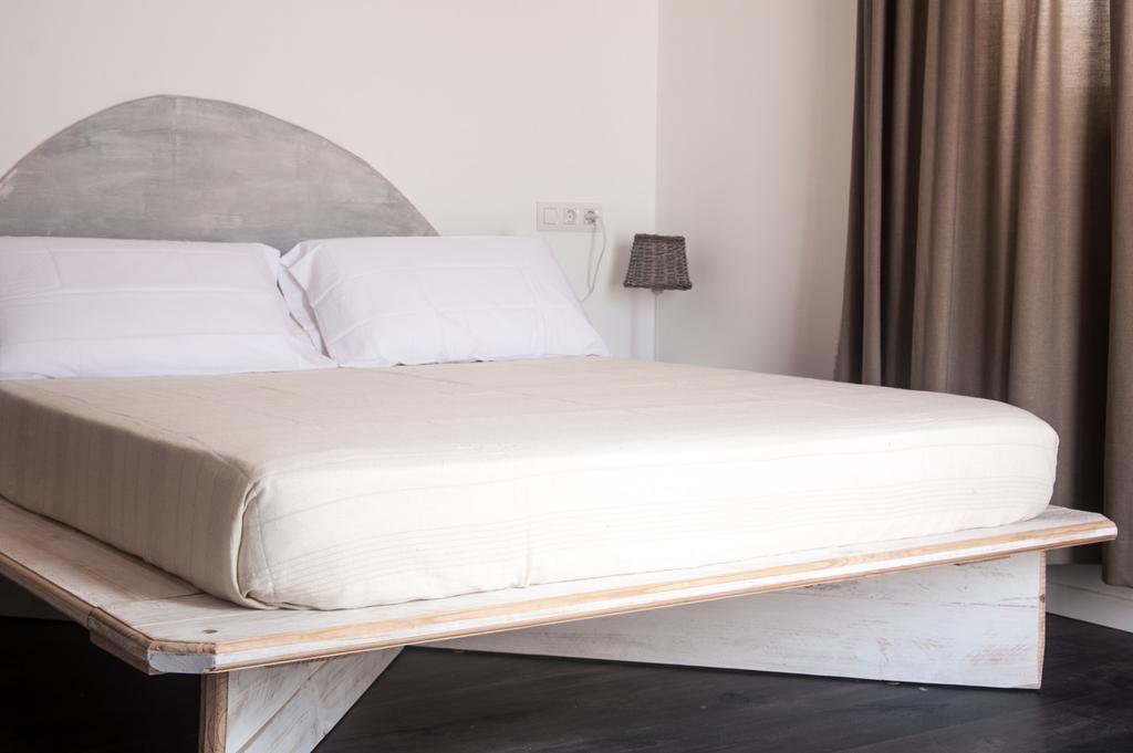 Hostal Bon Sol San Ferrán de ses Roques Rom bilde