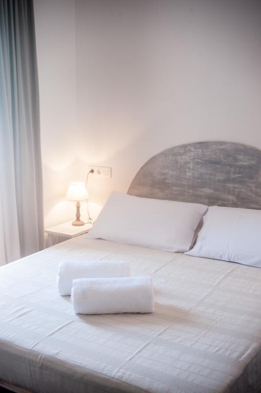 Hostal Bon Sol San Ferrán de ses Roques Rom bilde