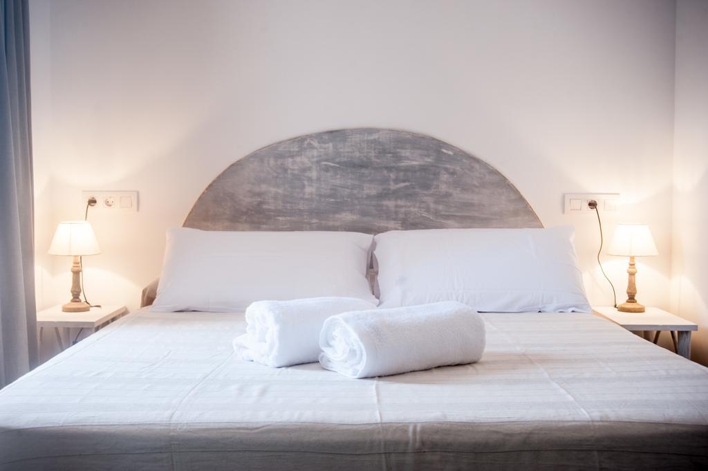 Hostal Bon Sol San Ferrán de ses Roques Rom bilde